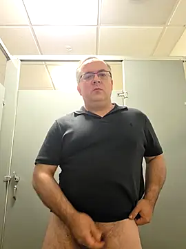 Iceman69696 online show from May 24, 11:10 pm