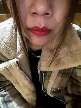 Snapshot of Subita_nice chatting on November 7, 2:22 am Subita nice online show from November 7, 2:22 am