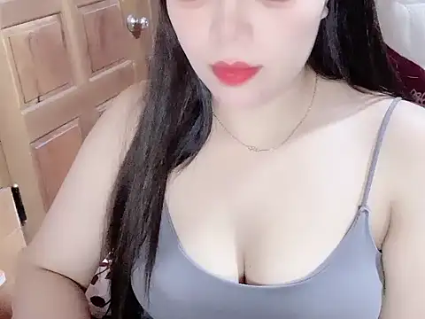 Snapshot of Subita_nice chatting on May 4, 7:15 am Subita nice online show from May 4, 7:15 am