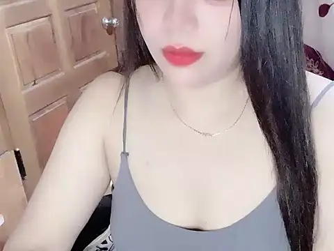 Snapshot of Subita_nice chatting on May 8, 11:59 am Subita nice online show from May 8, 11:59 am
