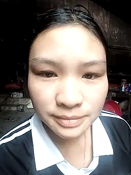 Snapshot of Hin_xx chatting on October 21, 6:58 am Hin xx online show from October 21, 6:58 am