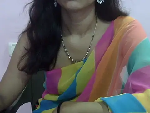 Laila Cute online show from May 18, 3:57 am