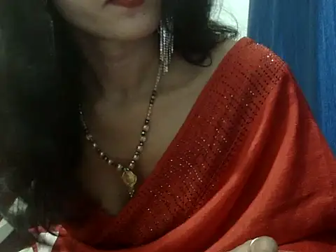 Snapshot of Laila_Cute chatting on August 2, 8:07 pm Laila Cute online show from August 2, 8:07 pm