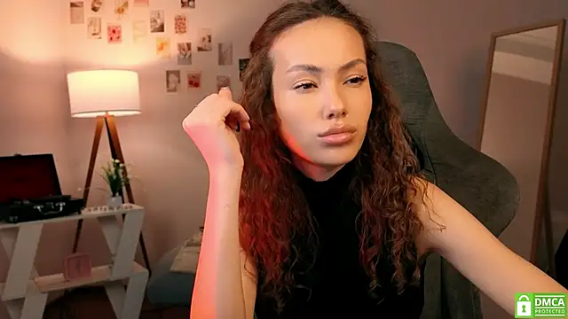 Snapshot of branchwithflowerss chatting on October 20, 11:43 am branchwithflowerss online show from October 20, 11:43 am