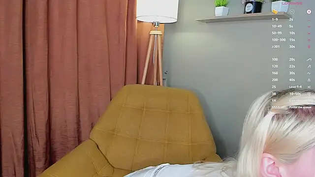 Snapshot of PocketDollX chatting on July 23, 3:54 pm PocketDollX online show from July 23, 3:54 pm