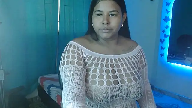Ebony luna online show from May 19, 12:55 pm