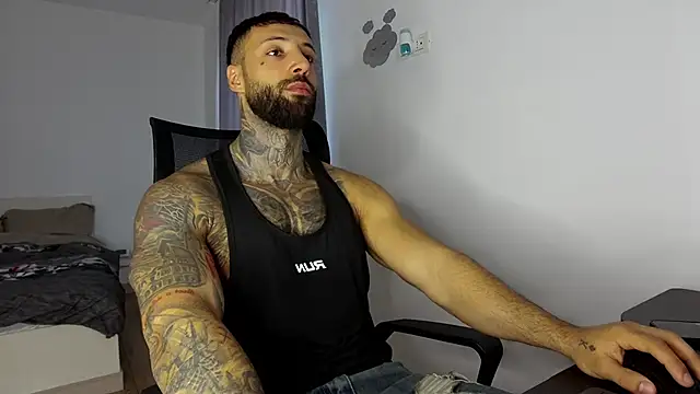 MasculineGuy99 online show from November 9, 7:06 am