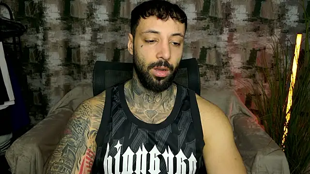 MasculineGuy99 online show from February 8, 12:08 pm