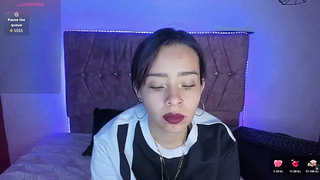Mia lopez 1 online show from May 1, 9:58 am