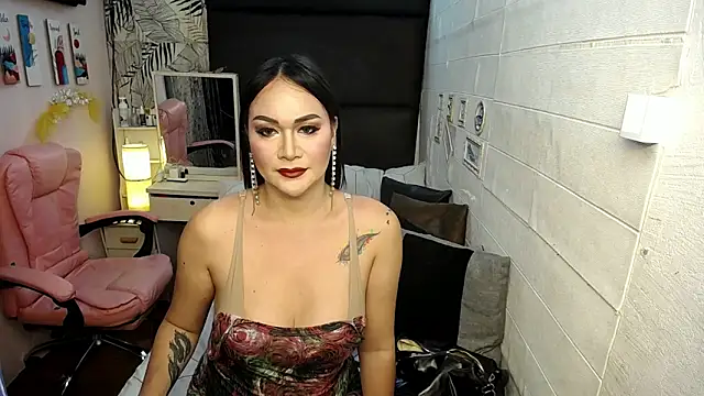 Snapshot of sweetivy241 chatting on September 29, 5:51 pm sweetivy241 online show from September 29, 5:51 pm