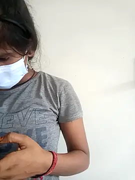 Snapshot of Pinki_baby299 chatting on October 4, 4:43 am Pinki baby299 online show from October 4, 4:43 am