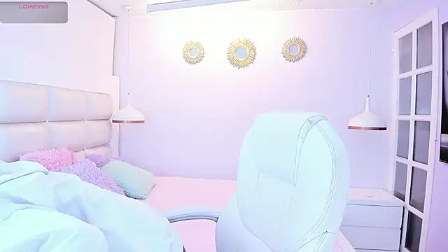 Hottie Guy online show from November 8, 6:07 pm