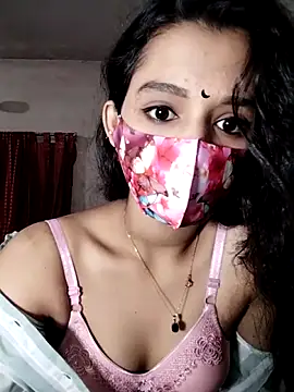 Snapshot of night_queeen7 chatting on October 5, 12:03 pm night queeen7 online show from October 5, 12:03 pm