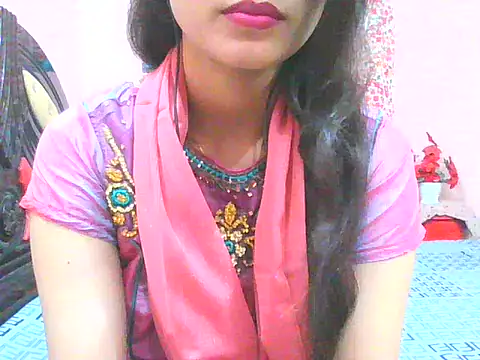 Snapshot of night_queeen7 chatting on November 17, 7:30 pm night queeen7 online show from November 17, 7:30 pm