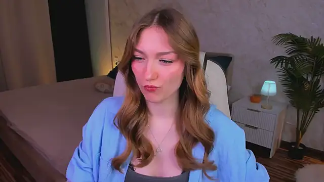 AngelAnabelle online show from November 16, 8:47 pm