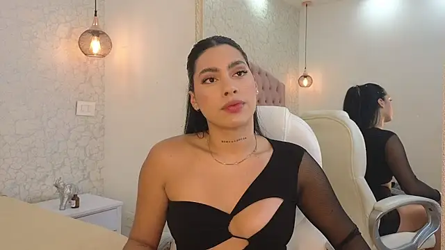 Snapshot of Vanessa_Rain_ chatting on November 6, 7:59 pm Vanessa Rain online show from November 6, 7:59 pm