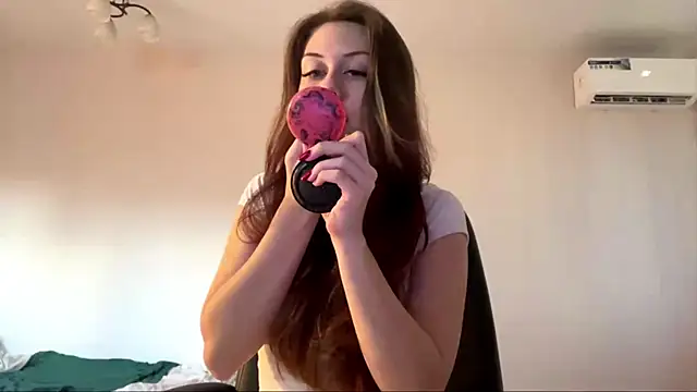 Snapshot of Nayra_flash chatting on October 20, 12:05 pm Nayra flash online show from October 20, 12:05 pm