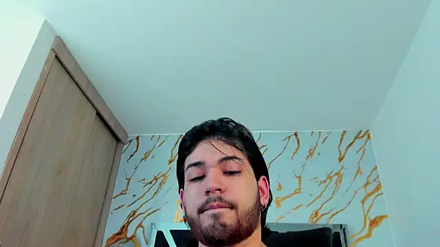 Snapshot of ElianKeiser chatting on July 11, 3:42 am ElianKeiser online show from July 11, 3:42 am