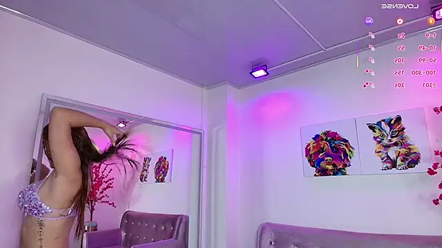 Snapshot of Summer_miller chatting on October 21, 11:22 am Summer miller online show from October 21, 11:22 am