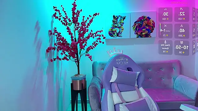 Snapshot of Summer_miller chatting on November 29, 11:35 am Summer miller online show from November 29, 11:35 am