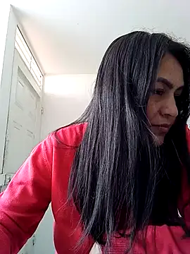 Snapshot of MartinaPaz chatting on October 15, 6:08 pm MartinaPaz online show from October 15, 6:08 pm
