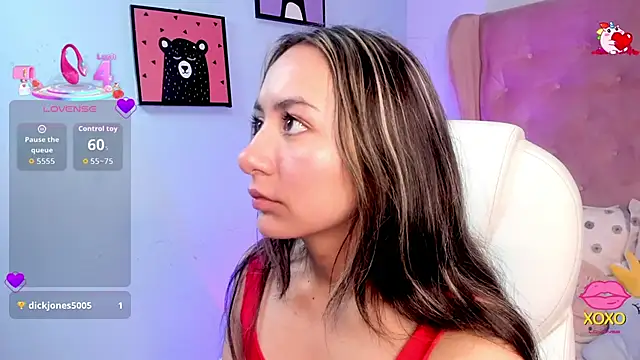 Snapshot of Vanelope_evanss chatting on October 19, 12:39 pm Vanelope evanss online show from October 19, 12:39 pm