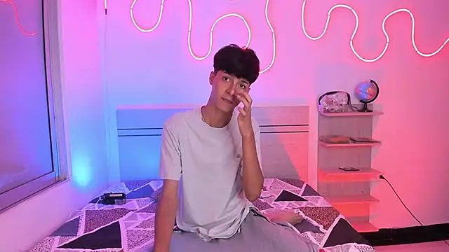 luccas ferreira online show from October 27, 7:07 pm