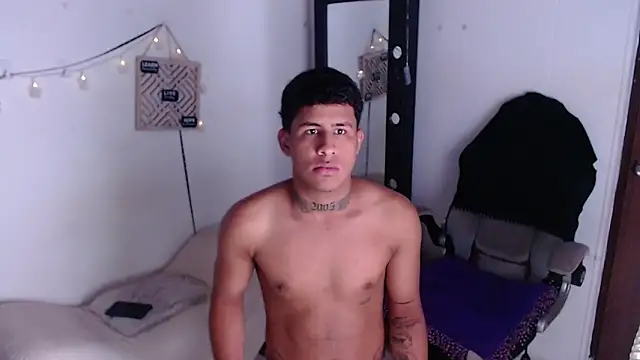 Dylan horny online show from November 27, 10:50 am