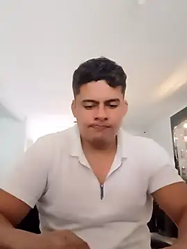 luigidickk online show from May 2, 3:39 pm