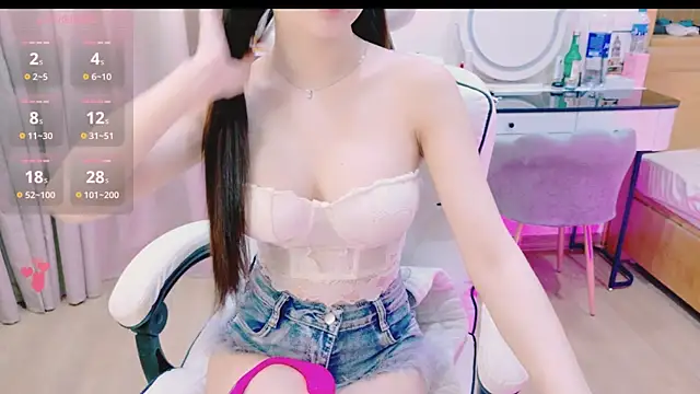  Aria Moonie online show from May 15, 3:13 am