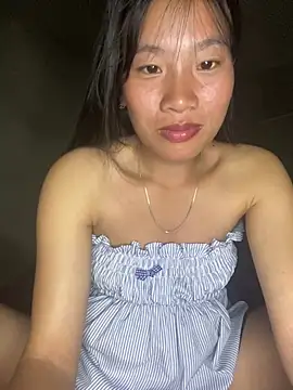 Snapshot of sukanaka99 chatting on July 28, 3:43 pm sukanaka99 online show from July 28, 3:43 pm