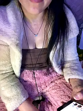 Snapshot of Domita-cool chatting on December 5, 5:31 pm Domita-cool online show from December 5, 5:31 pm