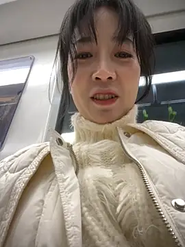 yourkeer online show from December 4, 9:18 am