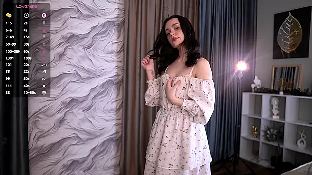 ElizabethMilller  online show from February 15, 10:06 pm