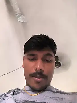 Snapshot of honestbbadboy chatting on October 27, 7:56 am honestbbadboy online show from October 27, 7:56 am