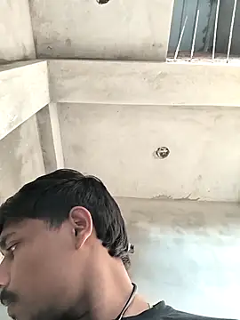 Snapshot of honestbbadboy chatting on November 6, 2:01 am honestbbadboy online show from November 6, 2:01 am