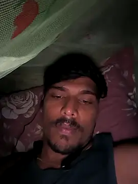 Snapshot of honestbbadboy chatting on November 22, 5:56 pm honestbbadboy online show from November 22, 5:56 pm