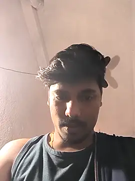 Snapshot of honestbbadboy chatting on December 1, 8:30 am honestbbadboy online show from December 1, 8:30 am