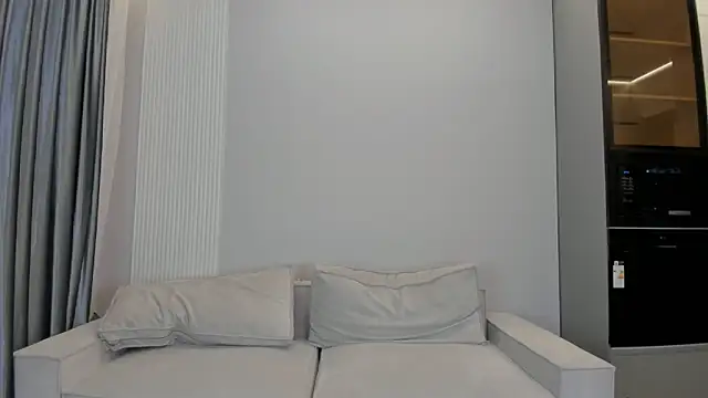 Snapshot of angel_soo chatting on December 4, 1:20 pm angel soo online show from December 4, 1:20 pm