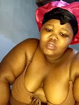 LadyBear2002 online show from October 3, 4:48 pm