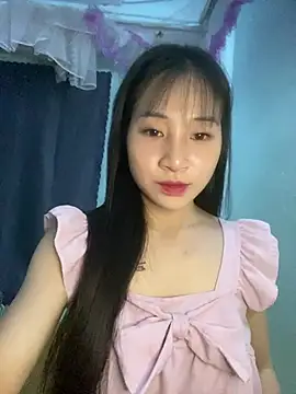 Snapshot of banlinh004 chatting on May 31, 2:57 pm banlinh004 online show from May 31, 2:57 pm