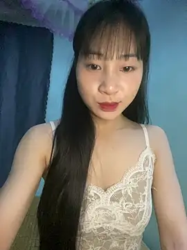 Snapshot of banlinh004 chatting on June 7, 2:54 pm banlinh004 online show from June 7, 2:54 pm