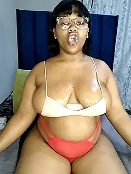 SweetJuicyPussy97 online show from February 11, 8:47 pm
