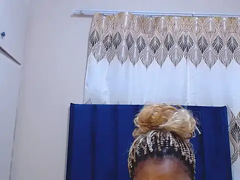 Snapshot of SweetJuicyPussy97 chatting on July 9, 7:07 pm SweetJuicyPussy97 online show from July 9, 7:07 pm