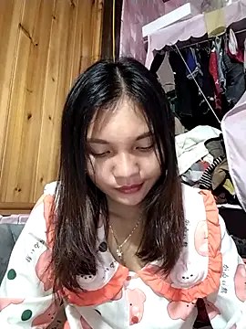 Snapshot of Mit-thi123 chatting on November 4, 1:27 am Mit-thi123 online show from November 4, 1:27 am