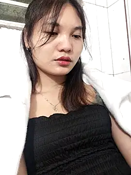 Snapshot of Mit-thi123 chatting on November 5, 2:39 pm Mit-thi123 online show from November 5, 2:39 pm