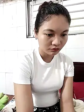 Snapshot of Mit-thi123 chatting on November 12, 6:14 am Mit-thi123 online show from November 12, 6:14 am