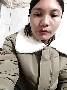 Snapshot of Mit-thi123 chatting on November 22, 5:23 pm Mit-thi123 online show from November 22, 5:23 pm