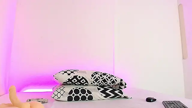 Carolina Blaire online show from June 12, 12:48 pm