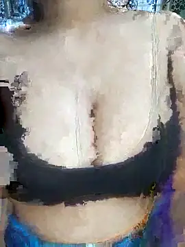 Snapshot of babbydoll-03 chatting on March 31, 5:30 am babbydoll-03 online show from March 31, 5:30 am